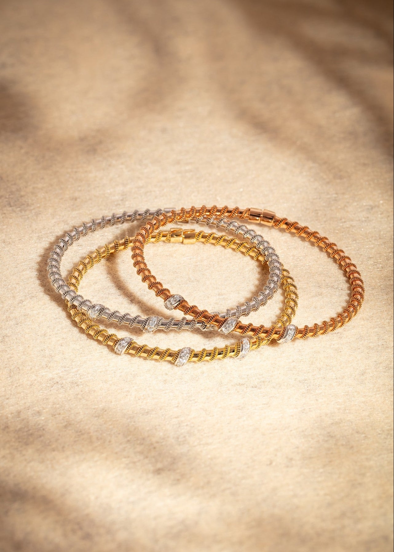 The Tubogas Twiddles Bangle with Diamonds