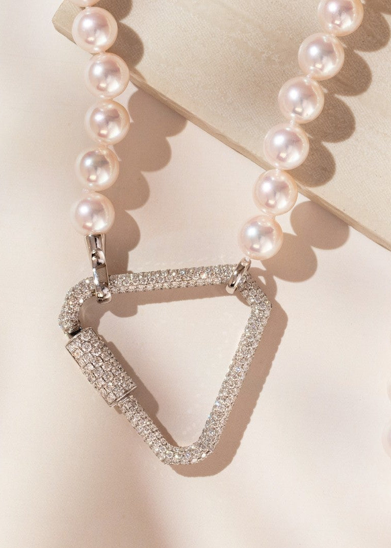 Diamond Triangular Carabiner