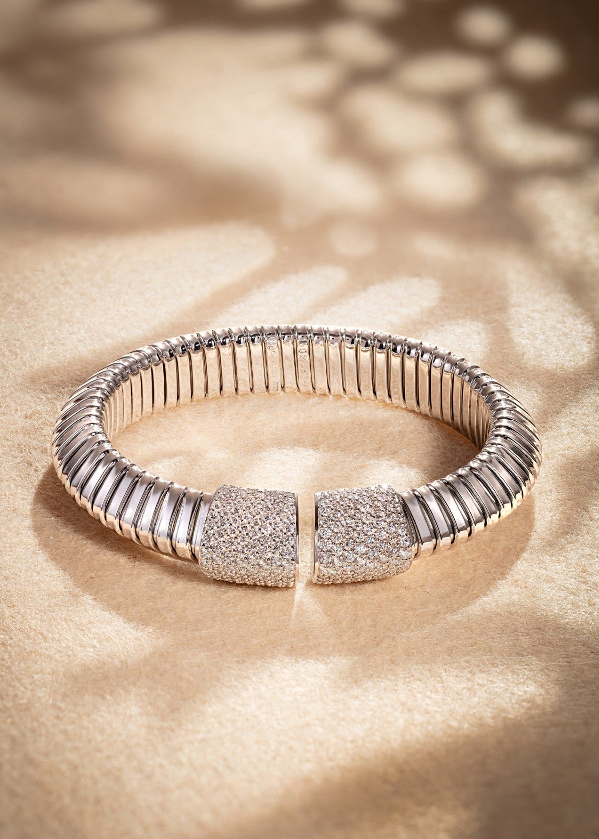 Triangular Dome Tubogas Bangle with Diamonds