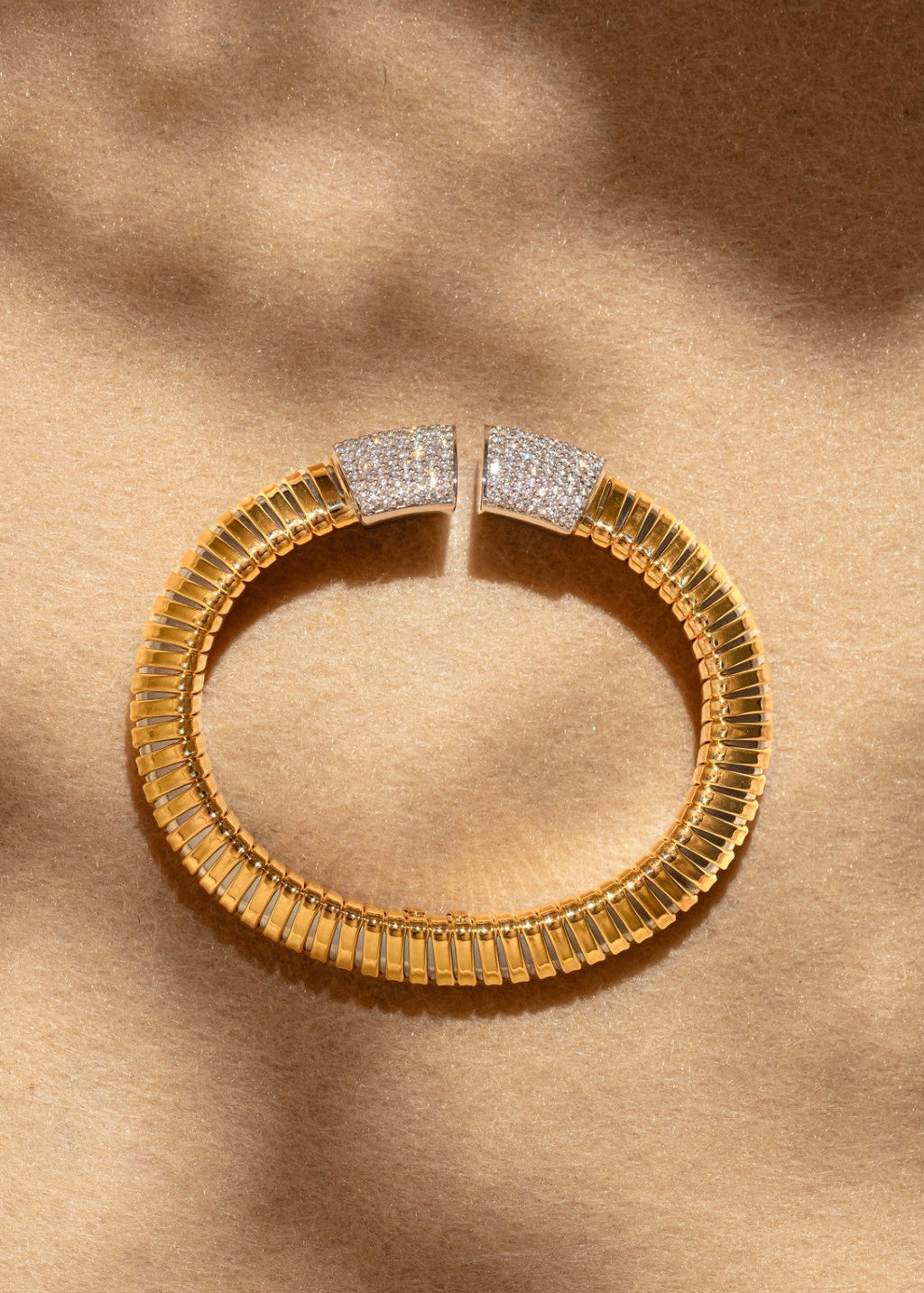 Triangular Dome Tubogas Bangle with Diamonds