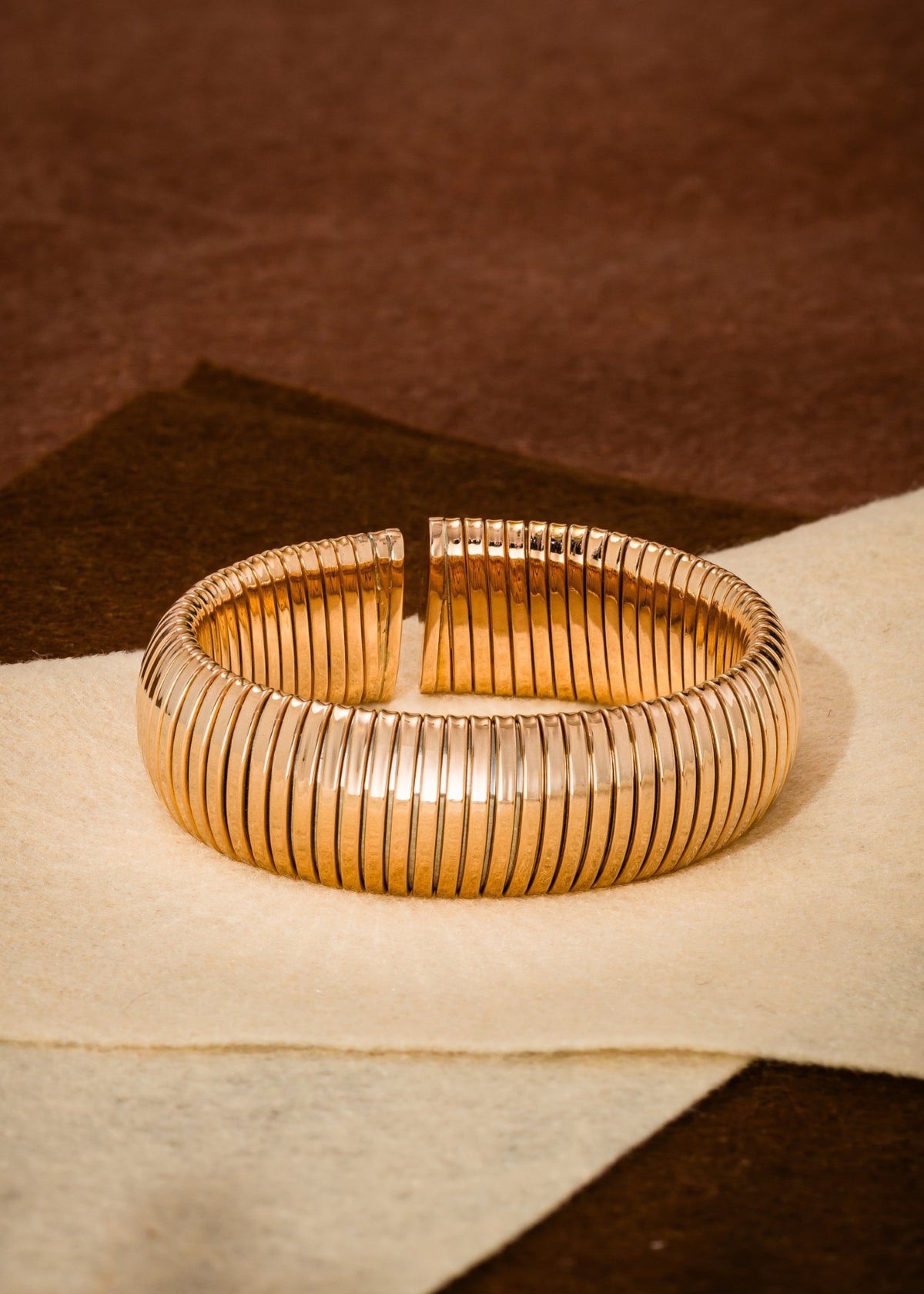 Wide Tubogas Bangle