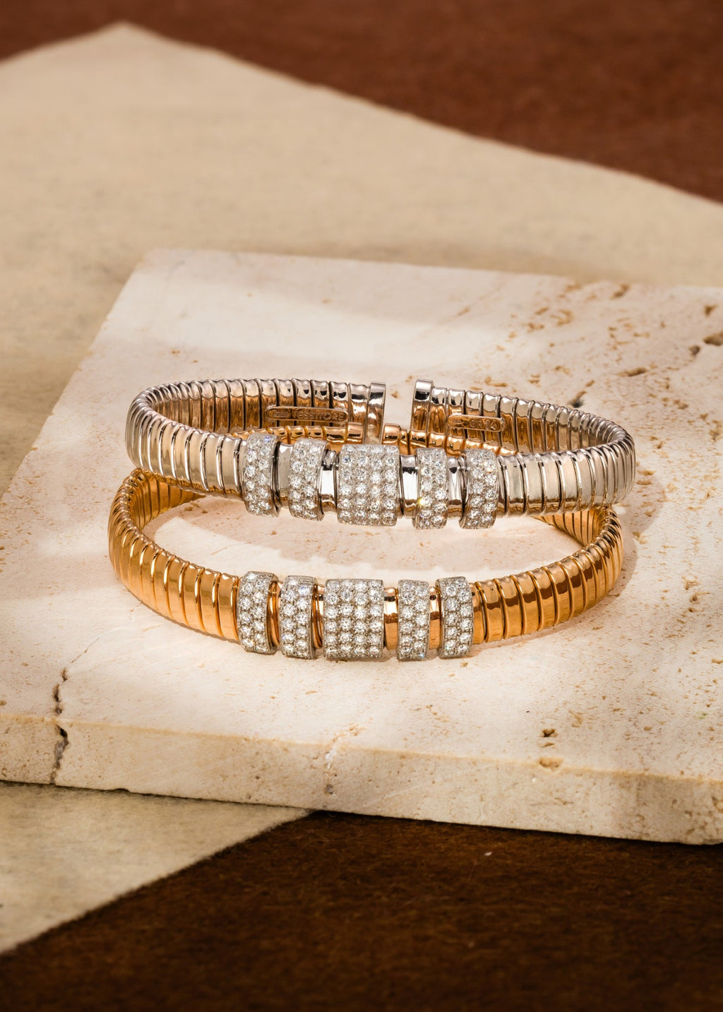 Flat Tubogas Bangle with Diamonds