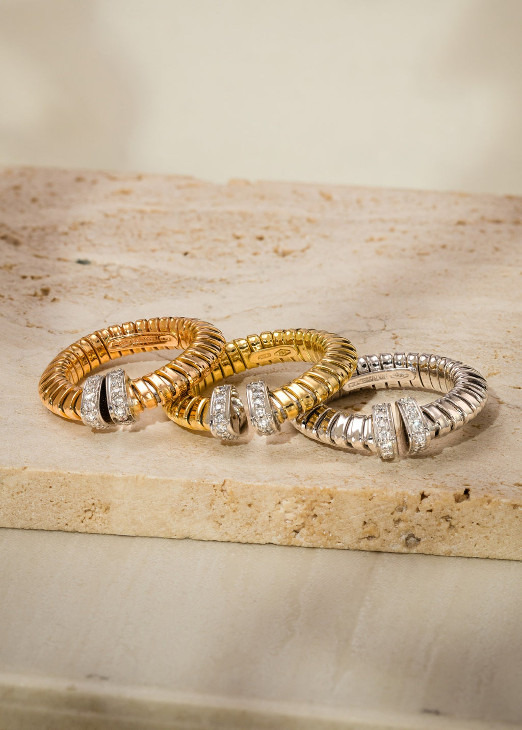 Triangular Dome Tubogas Ring with Diamonds