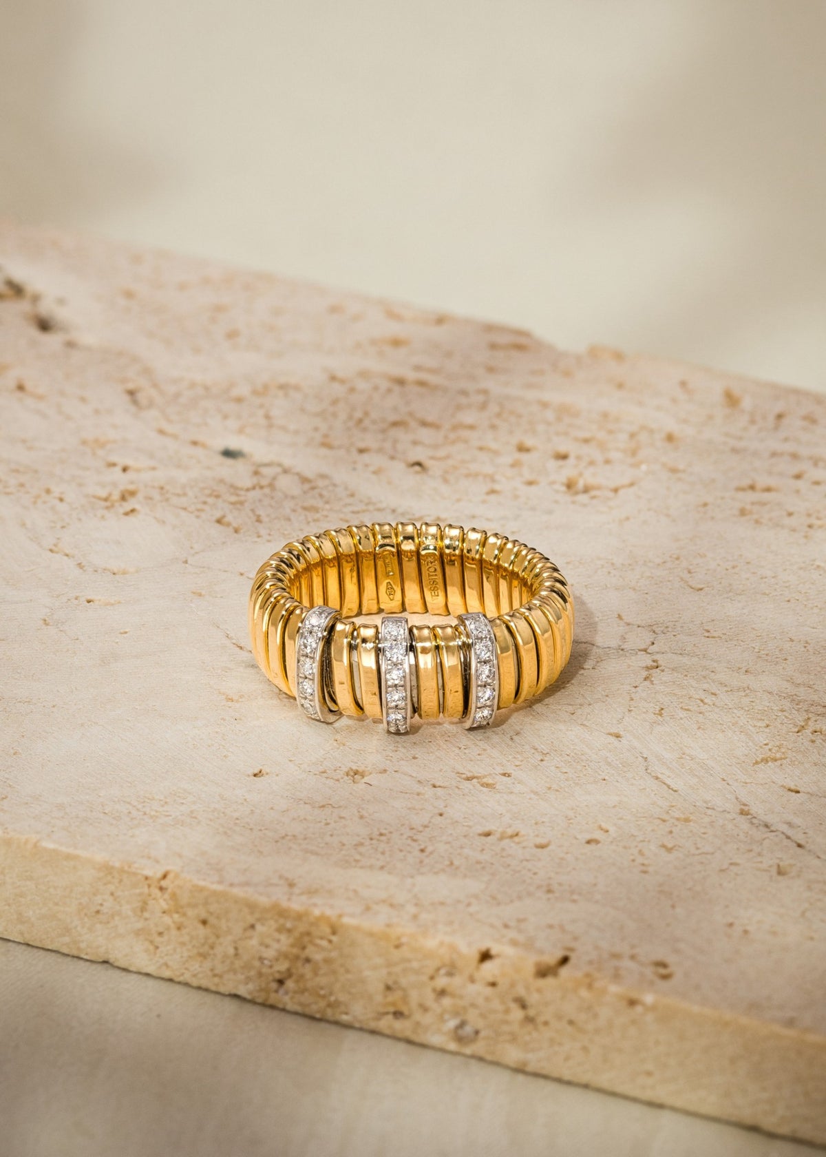 Tubogas Ring with 3 Bars of Diamonds