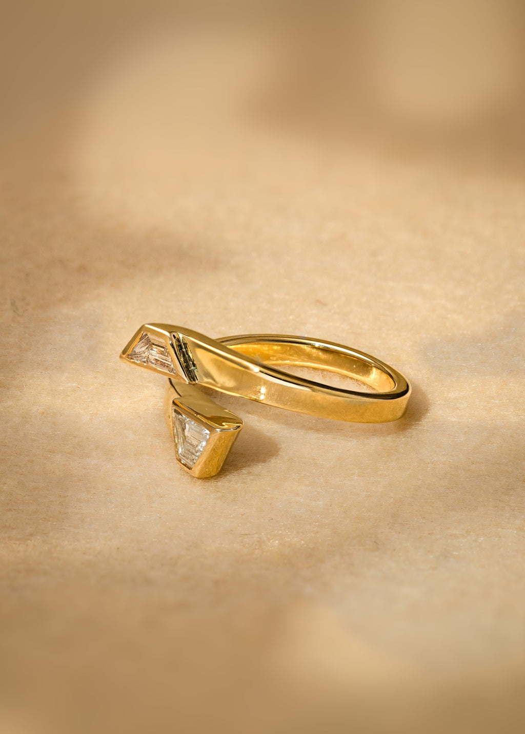 Trapezoid Ring