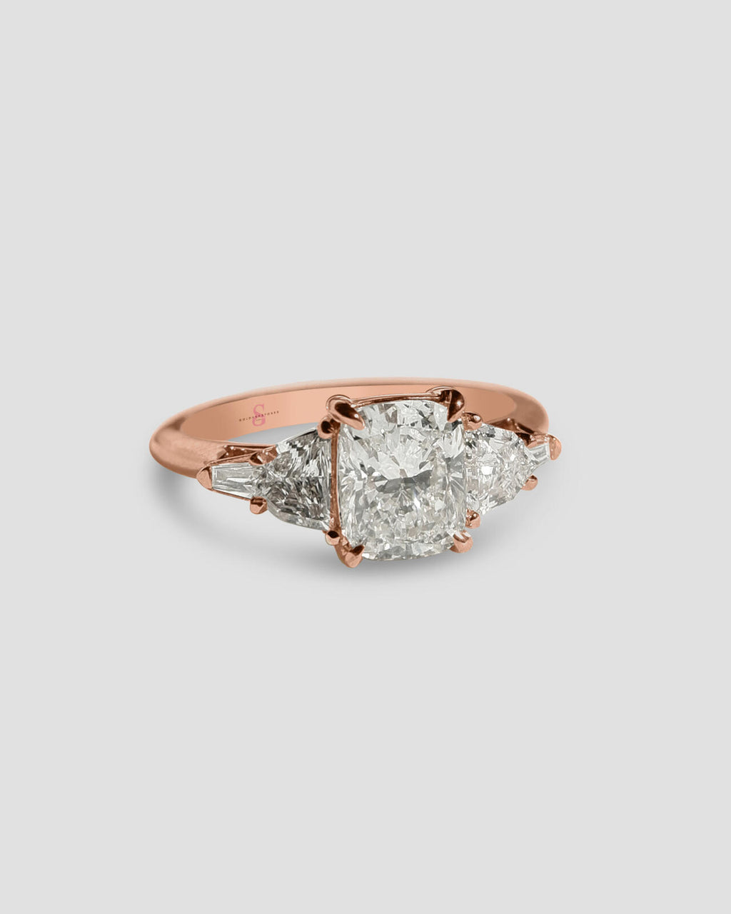 Cushion Shape, Epaulette and Baguette Diamond Ring diamond rings in gold