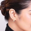 Étoile Hoops earrings with earrings styling