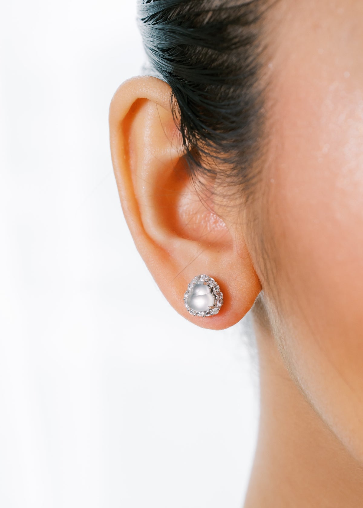 Fulu Ice Jade Earrings with Diamonds