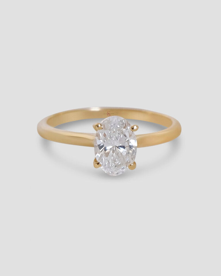 Oval Diamond Ring diamond rings in gold