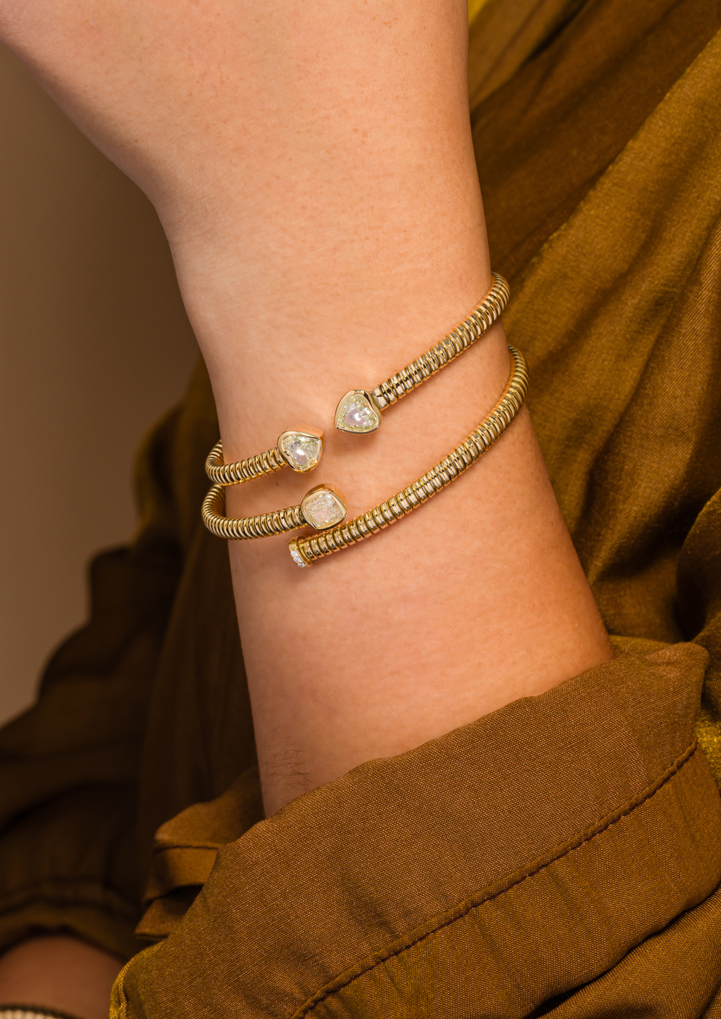 Heart Diamond Tubogas Open Bangle