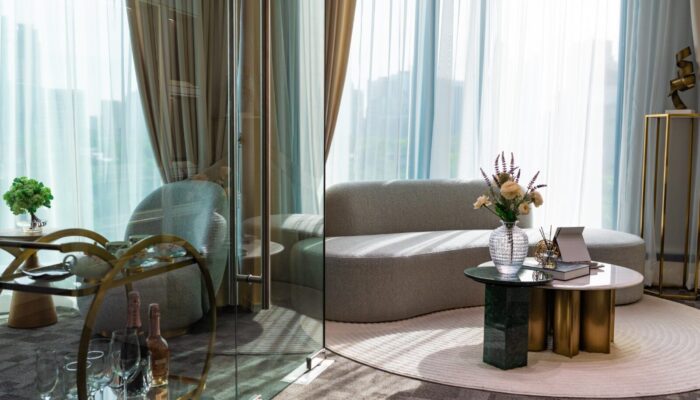 goldandstones showroom (2K)