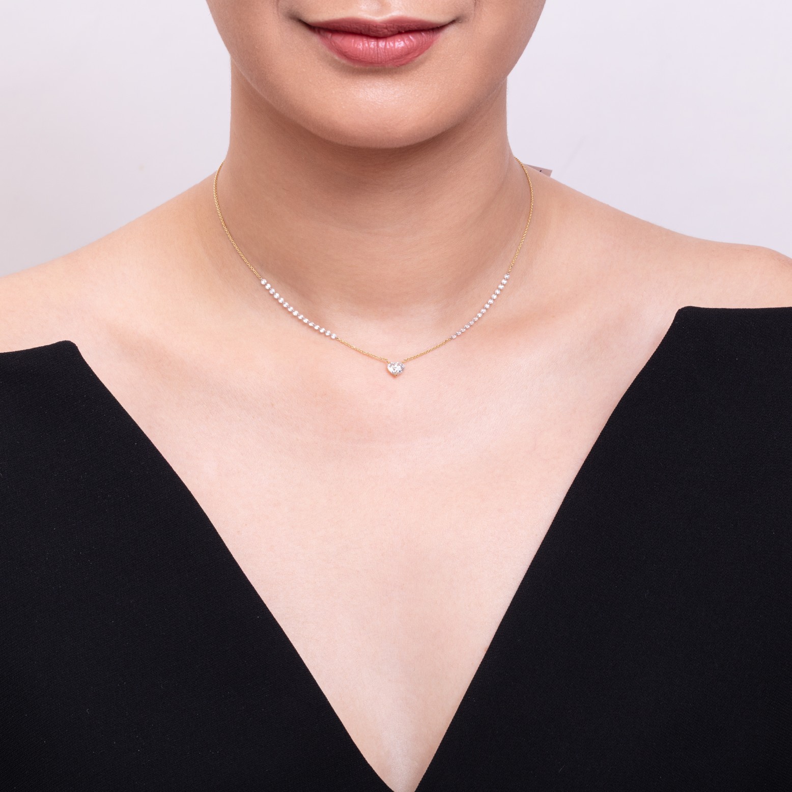 The Linear Heart Necklace